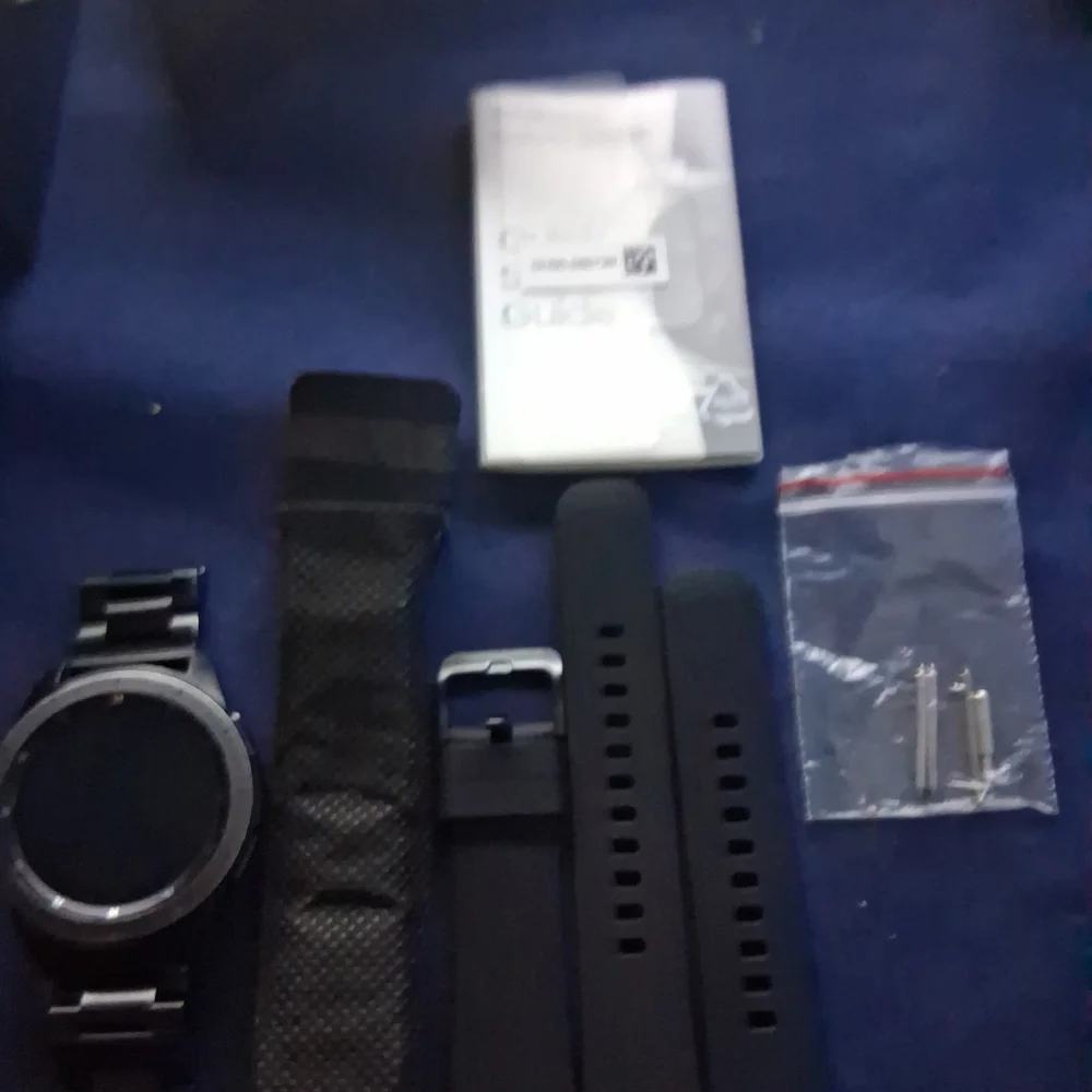 Samsung Galaxy SM-R810( Read Description)